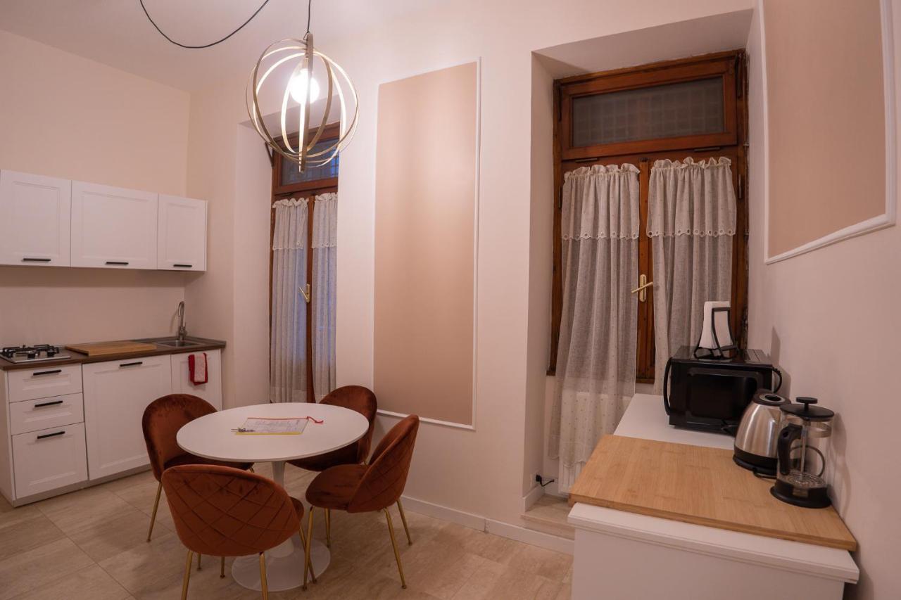 רומא Sistina Apartments מראה חיצוני תמונה