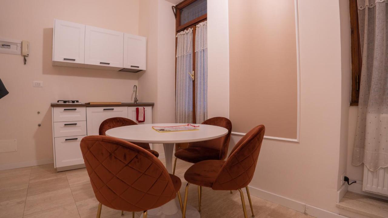 רומא Sistina Apartments מראה חיצוני תמונה